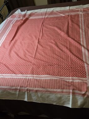 Palestinian Keffiyeh Scarf In Red And White 55x55in